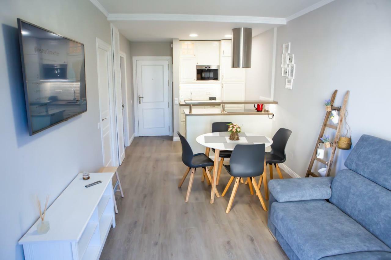 Beachfront Apartment In Fuengirola New Εξωτερικό φωτογραφία